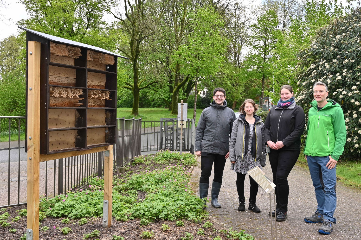 Friedhofsentwicklungskonzept Beitrag: Biologische Vielfalt auf dem Friedhof