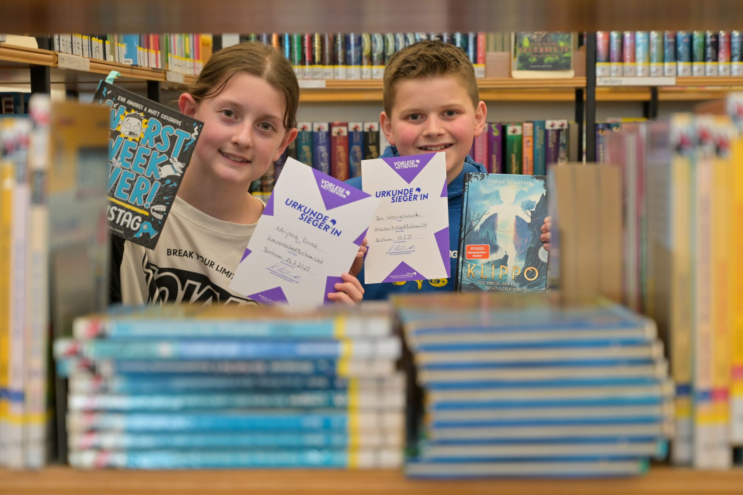 Vorlesewettbewerb Beitrag: Kreisentscheid: Woyciechowski und Zovak siegen