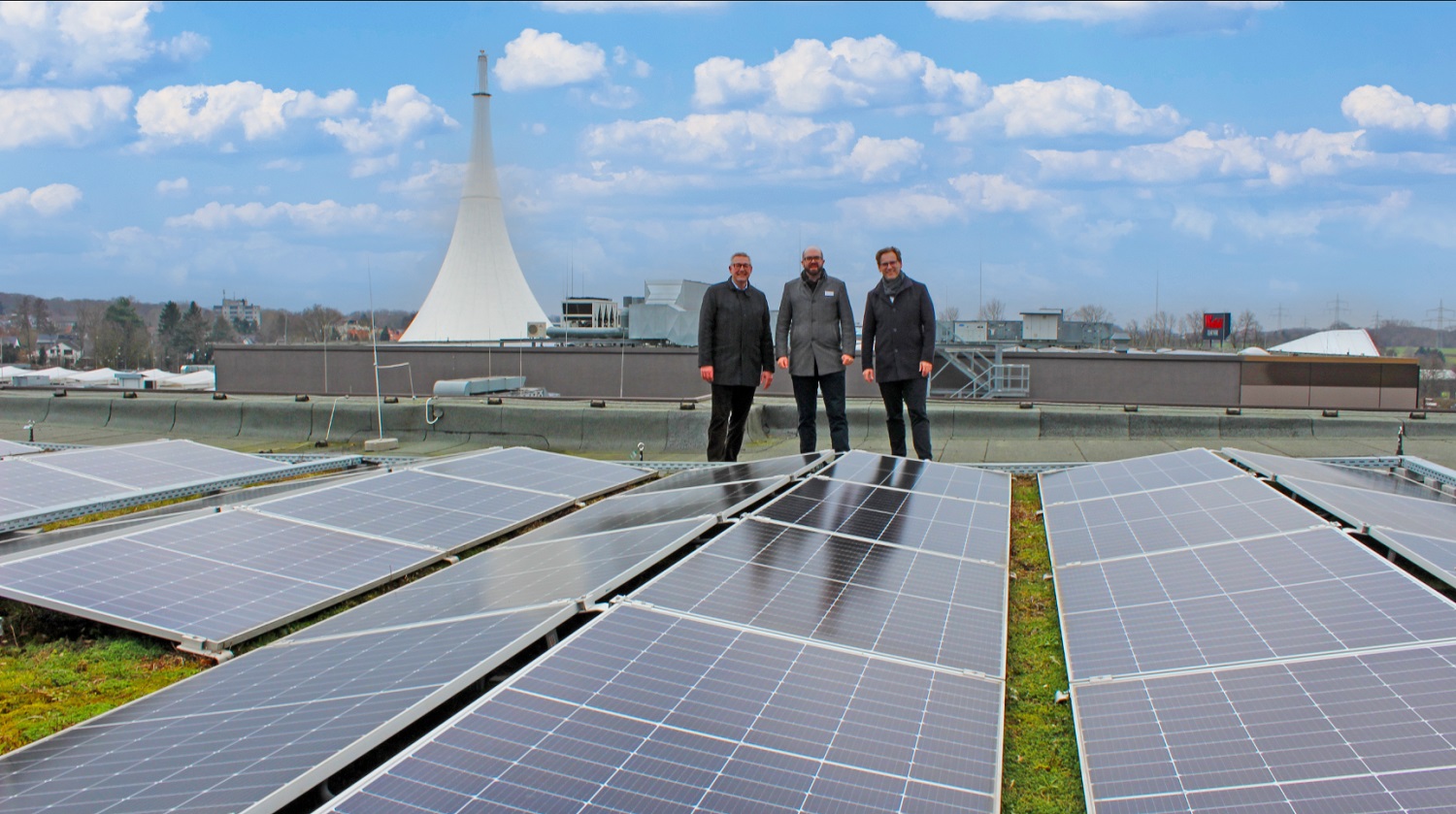 SolarRP_25 Beitrag: Westfield Ruhr Park nimmt Rekord-Photovoltaikanlage in Betrieb