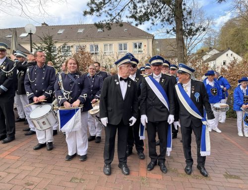 Bochumer Maischützen erinnern in Fröndenberg an historische Wurzeln