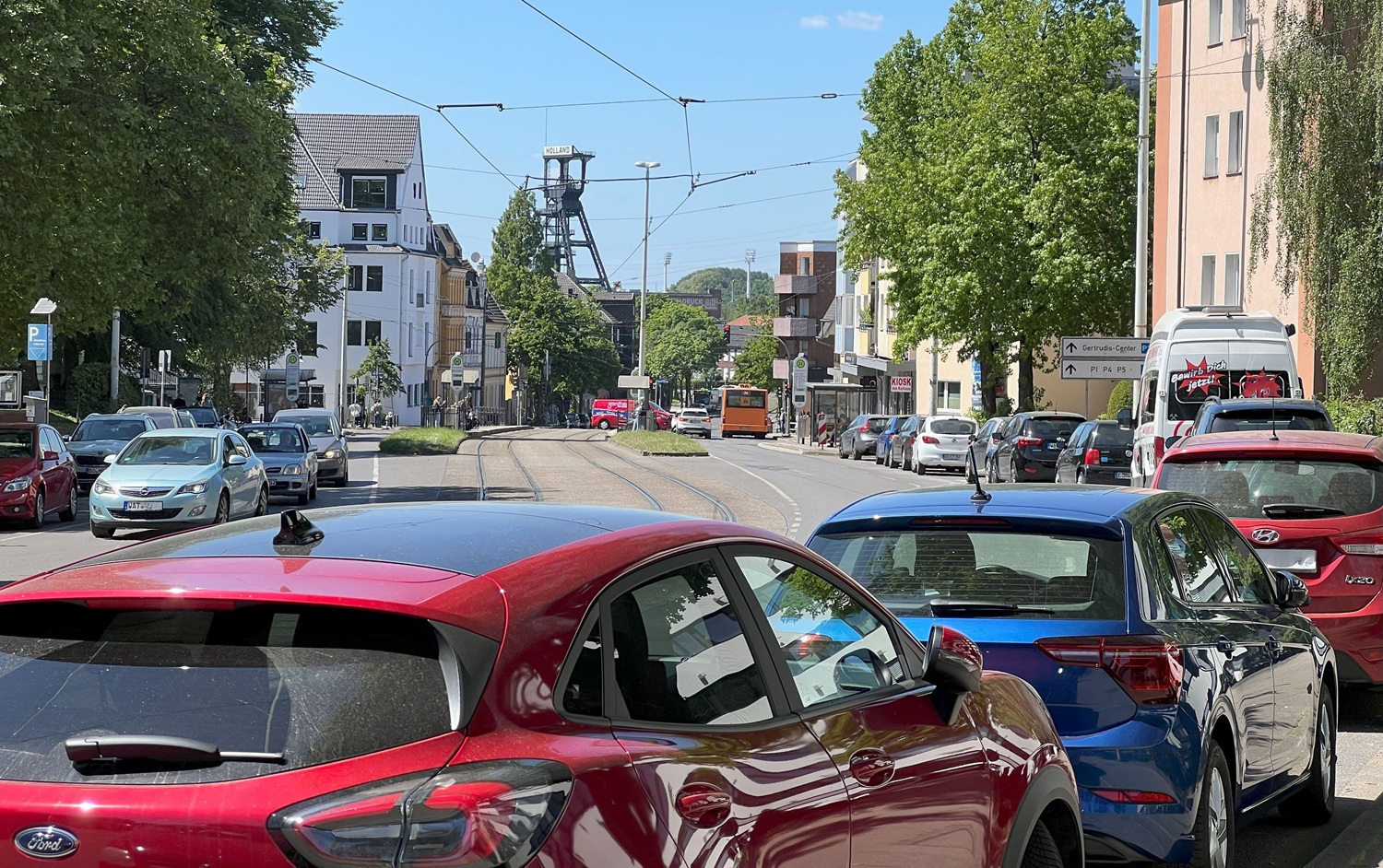 24 Parken in Wattenscheid Beitrag: Bochum startet Bürgerbeteiligung zum Parkkonzept in Wattenscheid