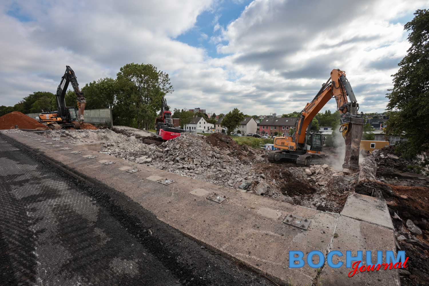 Beitrag: A43 Brückenabriss verläuft planmäßig