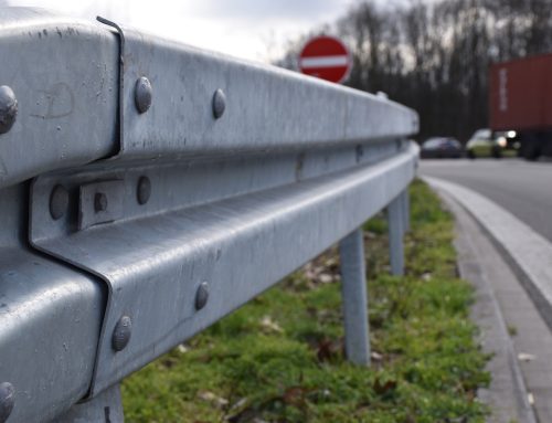 70 Jahre Stahlschutzplanke: Erste Tests bei Bochum prägten den Straßenbau