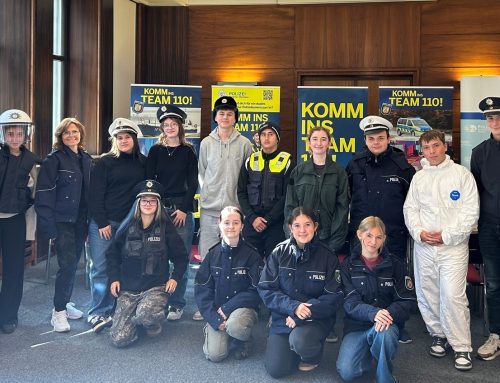 TalentTage Ruhr: Schülerinnen und Schüler erleben Polizeialltag in Bochum