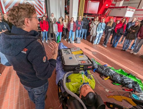 Bochumer Medizinstudierende erhalten Einblicke in den Rettungsdienst
