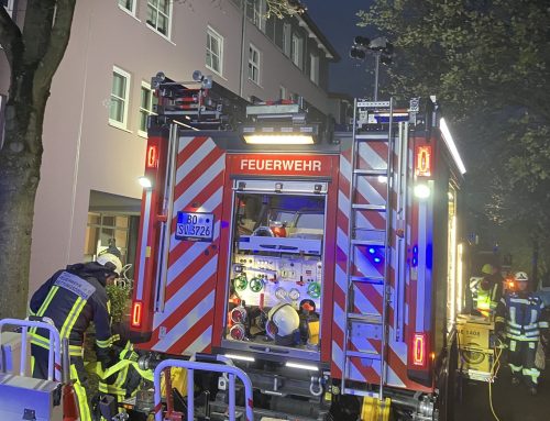 Küchenbrand in Wattenscheid: Feuerwehr rettet Bewohner