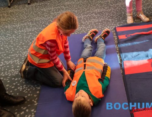 Bochumer Projekt vermittelt Kindern praktische Erste Hilfe