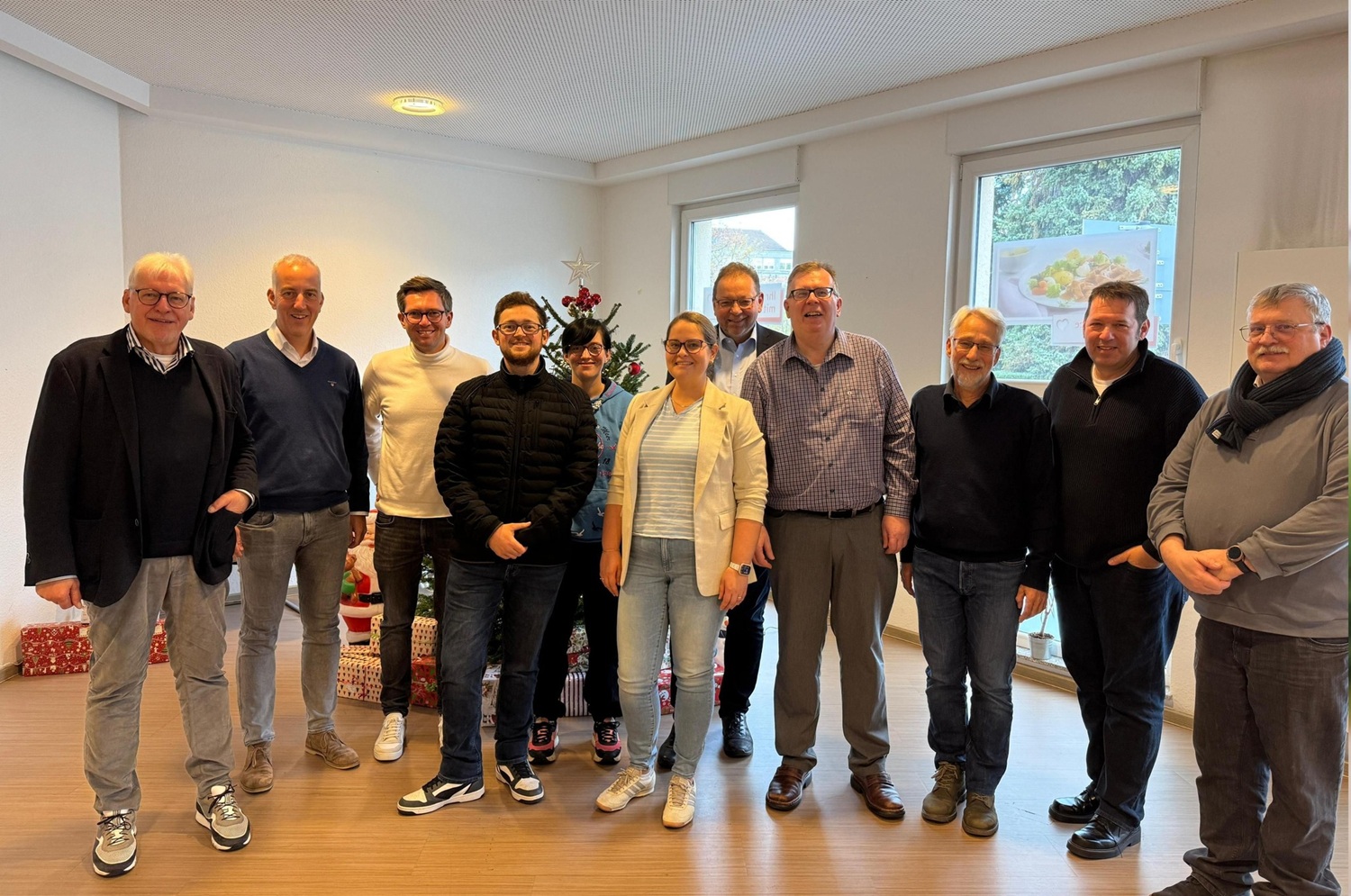 DRK Kreisverband Wattenscheid e.V. Beitrag: DRK Wattenscheid ehrt Ehrenamtliche und wählt neues Präsidium