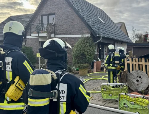 Ausgedehnter Zimmerbrand in Wattenscheid-Höntrop