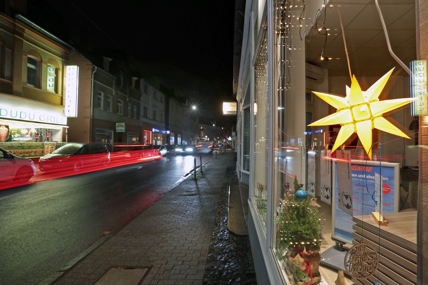 Beitrag: Leuchtende Sterne bringen Licht in Bochum-Gerthe