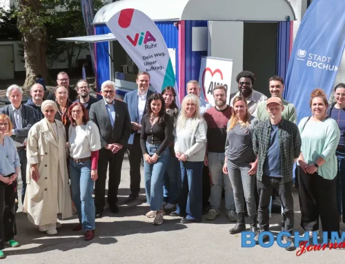 „StarQMach-Mobil“ rollt durch die Bochumer Quartiere