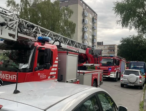 Fahndung nach Kartenbetrüger und schneller Küchenbrand-Einsatz