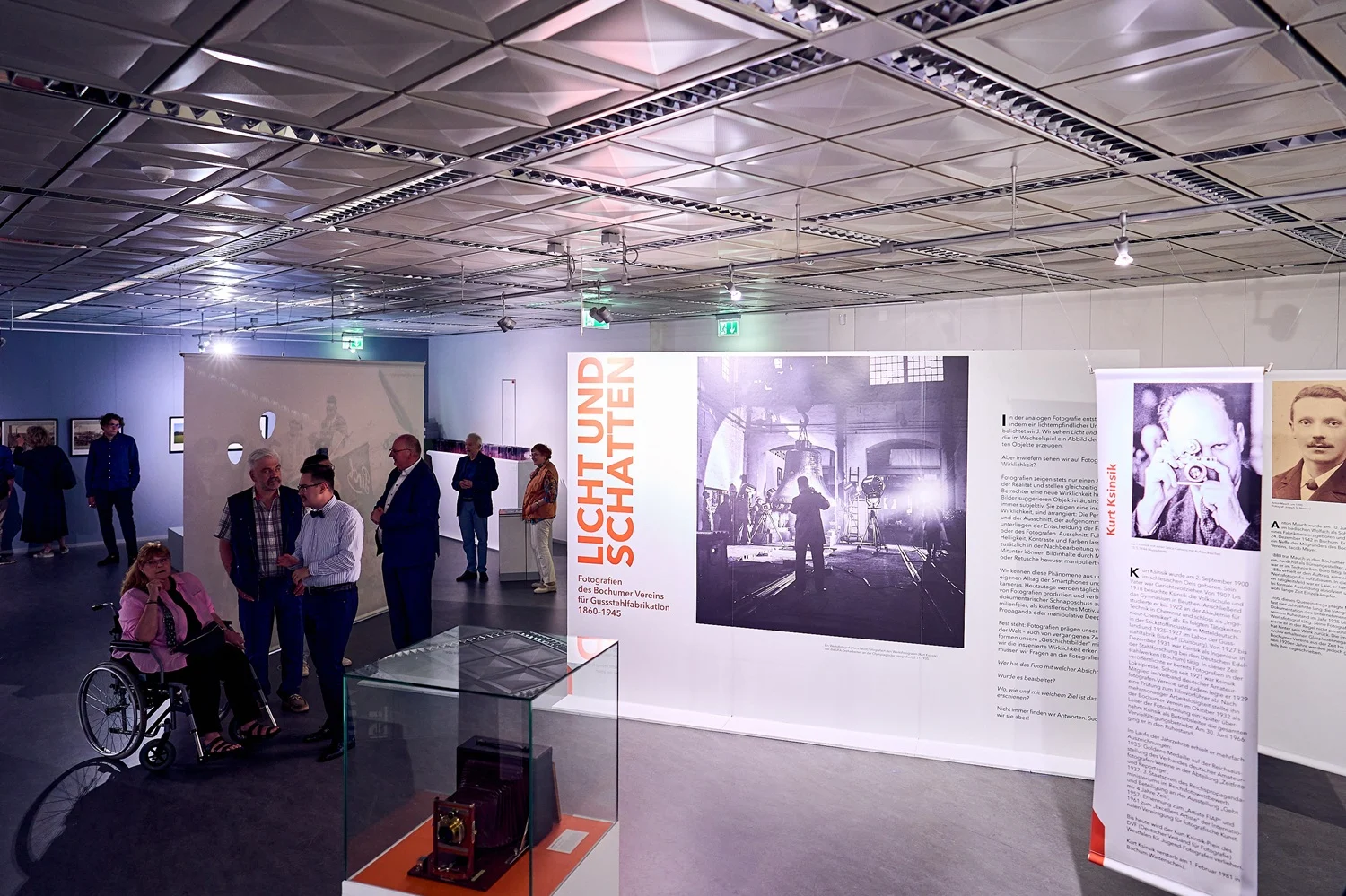 Ausstellungseröffnung „Licht und Schatten: Fotografien des Bochumer Vereins für Gussstahlfabrikation 1860–1945“ Beitrag: Fotoausstellung zeigt die Industriegeschichte in Bochum