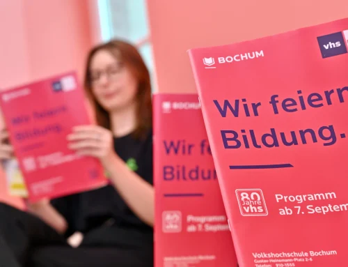 „Wir feiern Bildung“: Volkshochschule Bochum stellt neues Kursprogramm vor