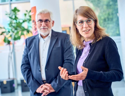NRW-Integrationsministerin Schäffer besucht Welcome Office Bochum