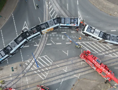 Nächtlicher Hotel-Einbruch und Straßenbahn-Havarie