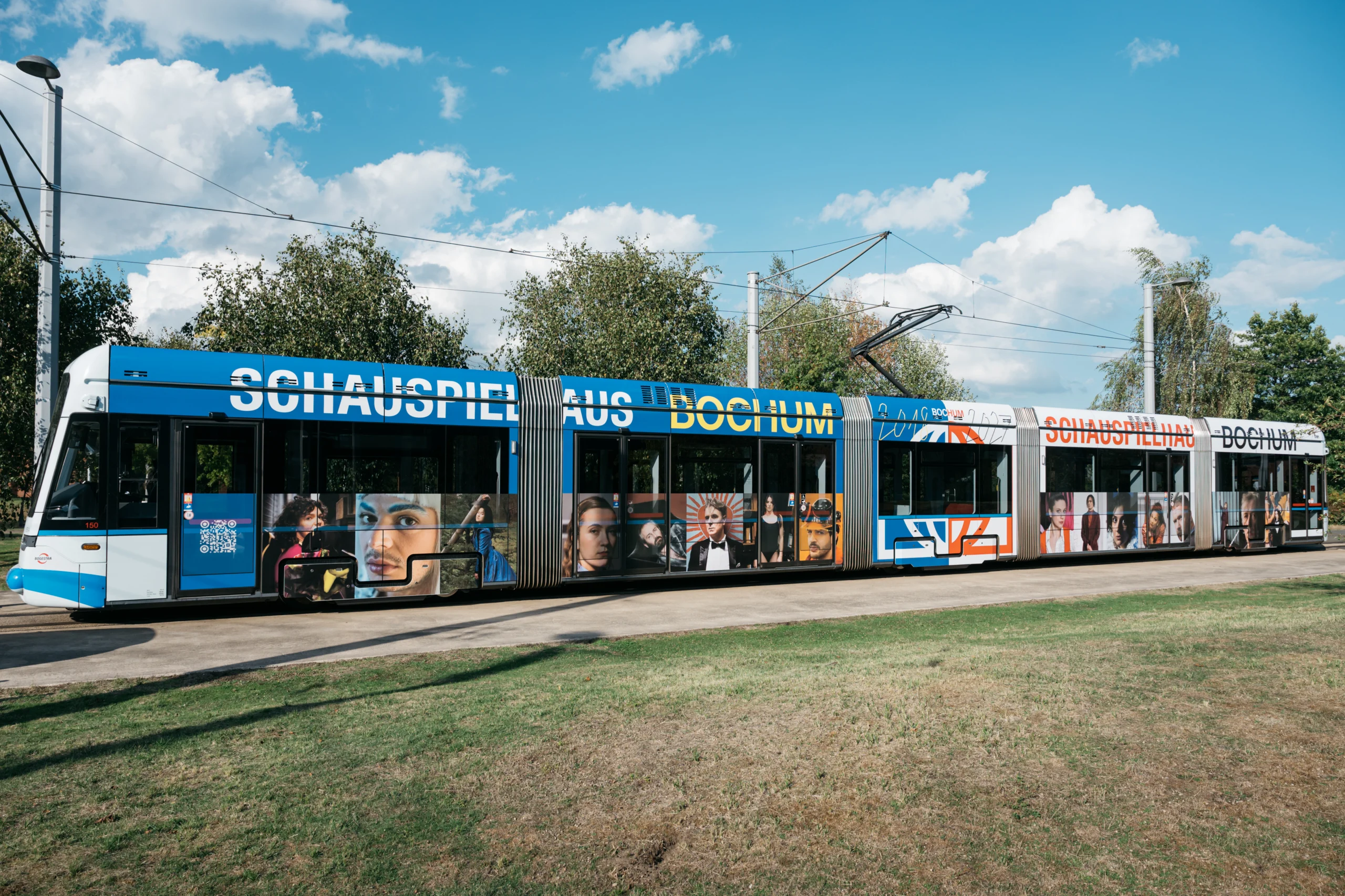 Kooperation BOGESTRA – Schauspielhaus Beitrag: Schauspielhaus Bochum und BOGESTRA präsentieren gemeinsame Straßenbahn
