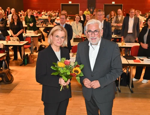 Dr. Eva-Maria Hubbert wird Bochums erste Stadtdirektorin
