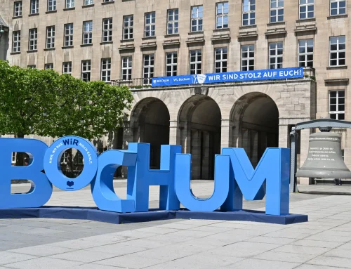 Blick hinter die Kulissen: Kostenloser Rundgang durchs Bochumer Rathaus