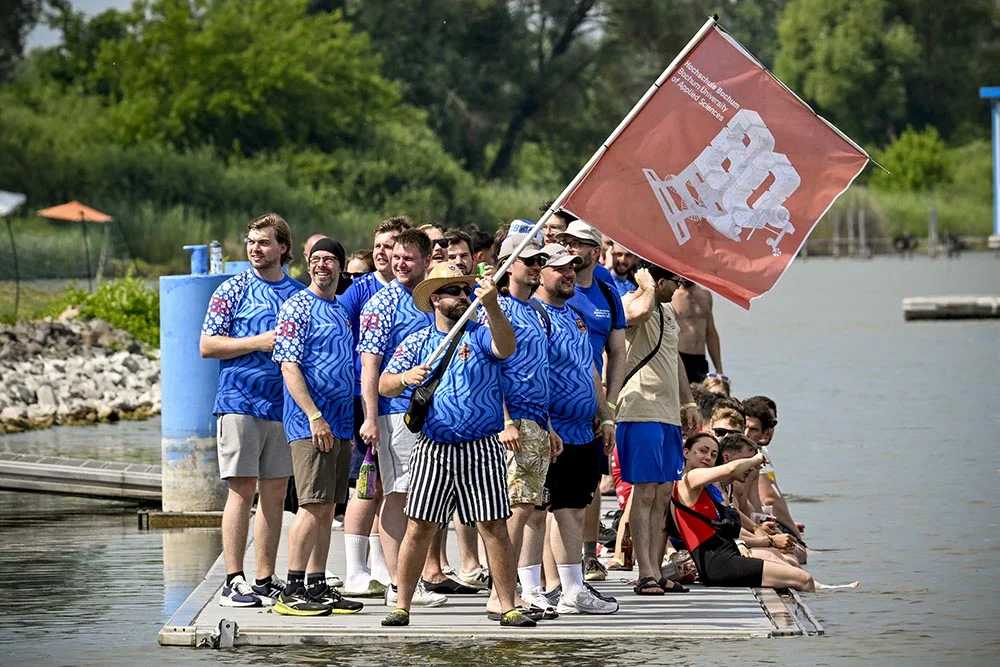 Team "BOhana" bei der Betonkanu Regatta in Brandenburg