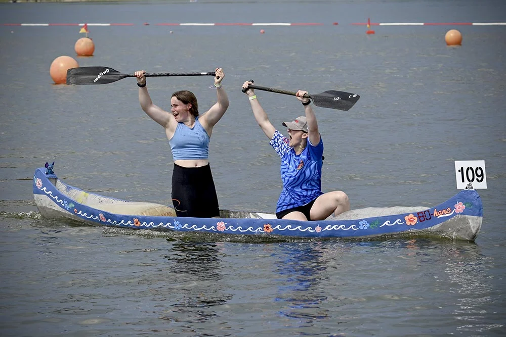 Team "BOhana" bei der Betonkanu Regatta in Brandenburg