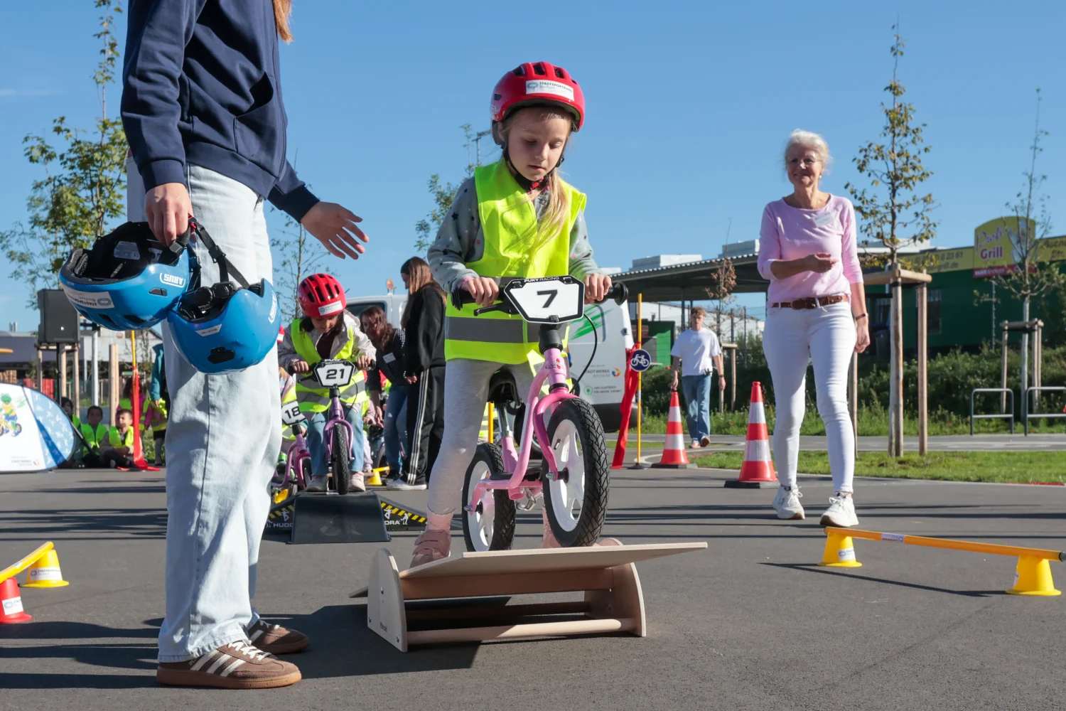 „Froggy’s mobilen Laufrad-Parcours“