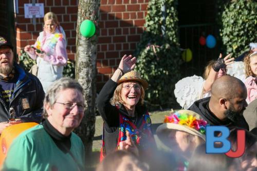 Rosenmontagsumzug Lindwurm