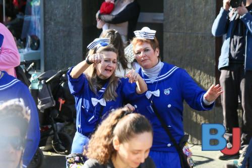 Rosenmontagsumzug Lindwurm