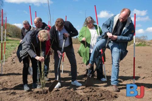 SES WALLGD20250401-10