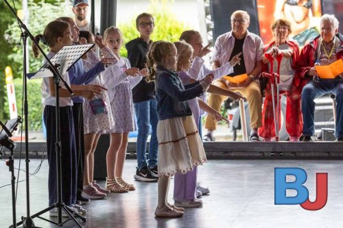 Gottesdienst auf dem Harpener Dorffest (Foto: Jenny Musall)