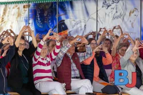 Gottesdienst auf dem Harpener Dorffest (Foto: Jenny Musall)