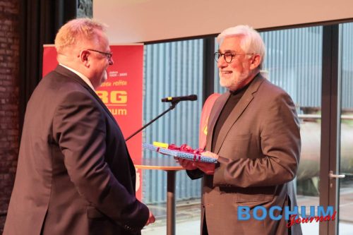 SES 100DLR20251115-9