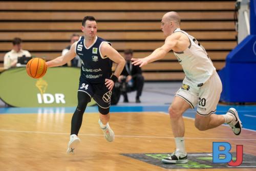 SES DUSBOC20240330-47