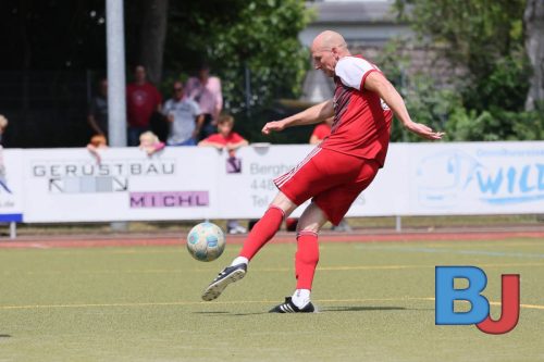 12.07.2025 - Benefizspiel zwischen der Ü-40-Auswahl von Concordia Wiemelhausen und Weitmar 45 und der Traditionsmannschaft des VfL Bochum 1848