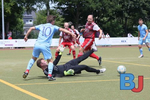 12.07.2025 - Benefizspiel zwischen der Ü-40-Auswahl von Concordia Wiemelhausen und Weitmar 45 und der Traditionsmannschaft des VfL Bochum 1848