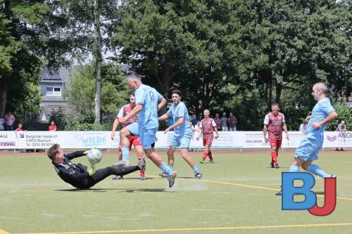 12.07.2025 - Benefizspiel zwischen der Ü-40-Auswahl von Concordia Wiemelhausen und Weitmar 45 und der Traditionsmannschaft des VfL Bochum 1848